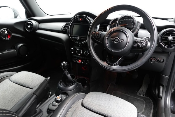 Used MINI Hatch 2018 for sale - 75693179: Photo 20