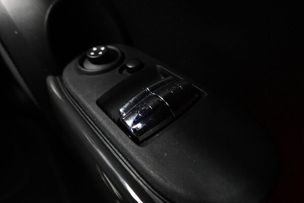 Used MINI Hatch 2018 for sale - 75693179: Photo 49