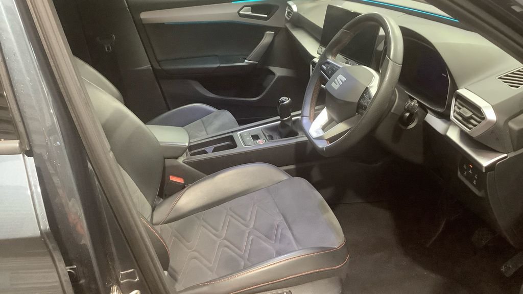 Used SEAT Leon 2021 for sale - 76595953: Photo 2