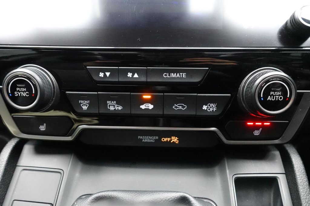 Used Honda CR-V 2018 for sale - 77427860: Photo 32