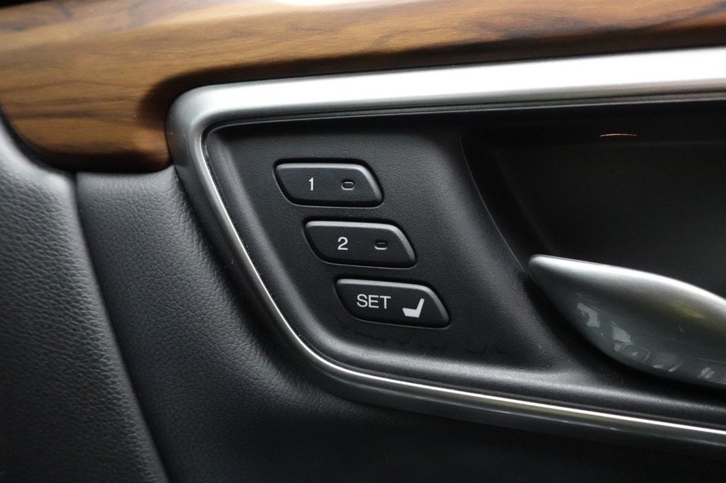 Used Honda CR-V 2018 for sale - 77427860: Photo 46