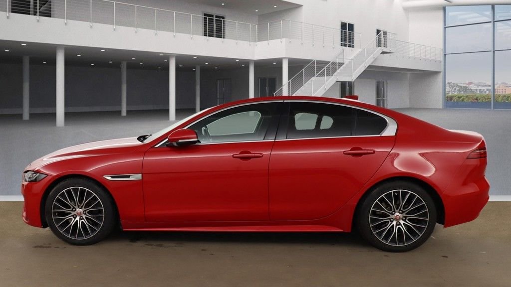 Used Jaguar XE 2019 for sale - 76429896: Photo 11