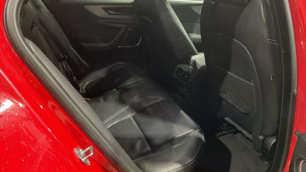 Used Jaguar XE 2019 for sale - 76429896: Photo 12