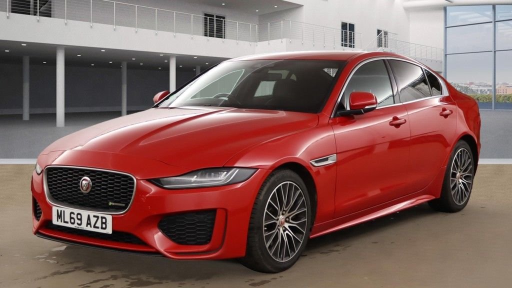 Used Jaguar XE 2019 for sale - 76429896: Photo 5