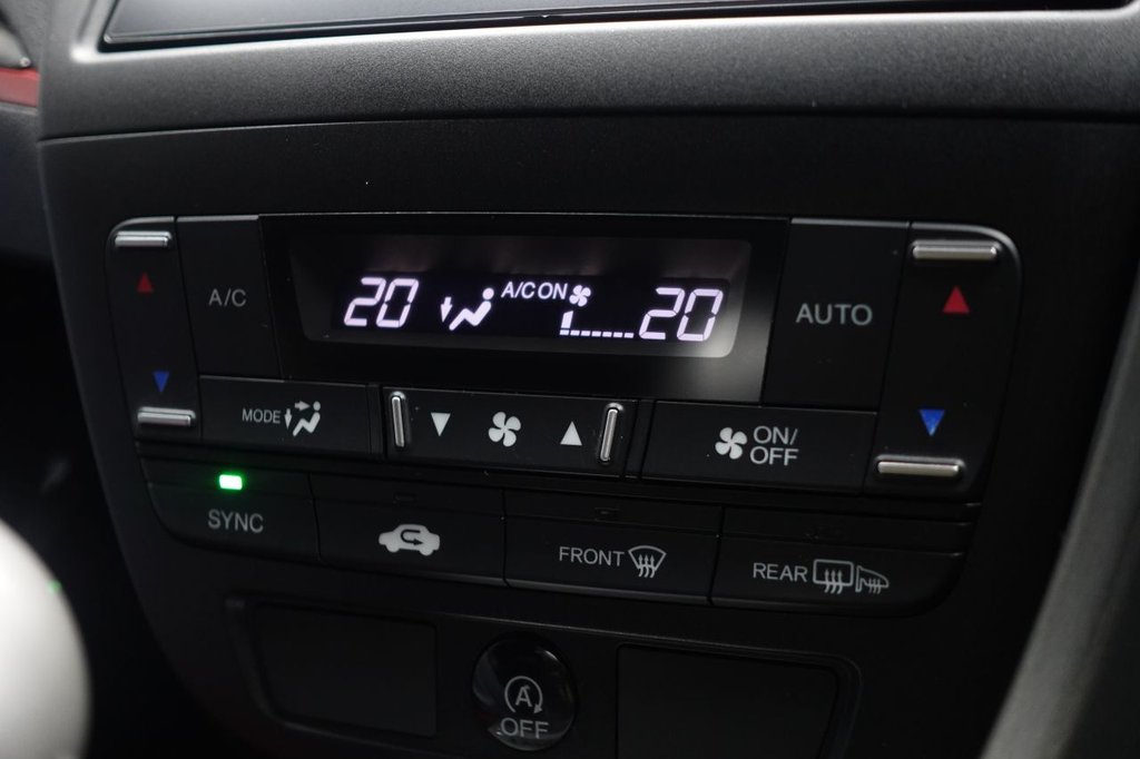 Used Honda Civic 2015 for sale - 76950220: Photo 38