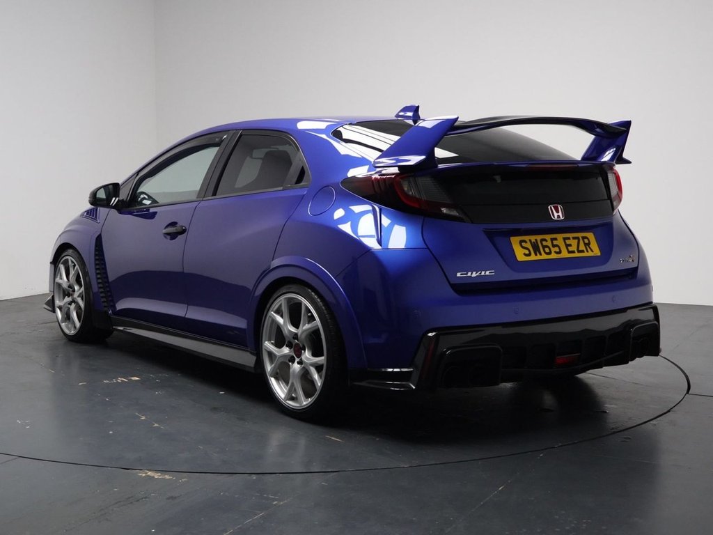 Used Honda Civic 2015 for sale - 76950220: Photo 9