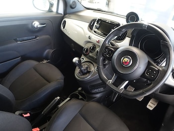 Used Abarth 595 2018 for sale - 77027211: Photo