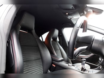 Used Mercedes-Benz CLA 2018 for sale - 75875497: Photo