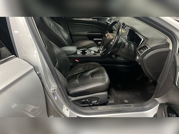 Used Ford Mondeo 2018 for sale - 76333830: Photo 2