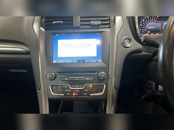 Used Ford Mondeo 2018 for sale - 76333830: Photo 3