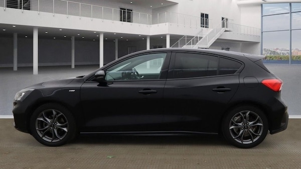 Used Ford Focus 2019 for sale - 76223739: Photo 11