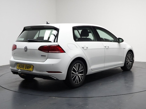 Used Volkswagen Golf 2018 for sale - 76132883: Photo 12