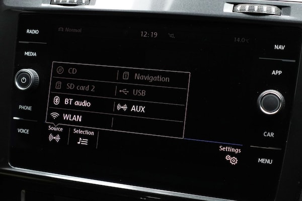 Used Volkswagen Golf 2018 for sale - 76132883: Photo 26