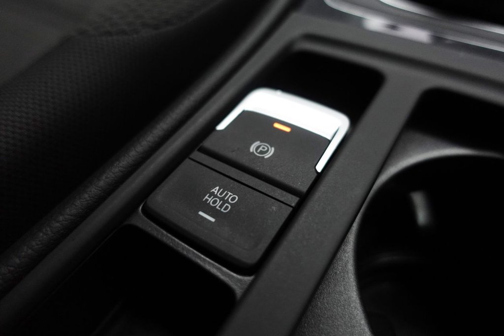 Used Volkswagen Golf 2018 for sale - 76132883: Photo 40