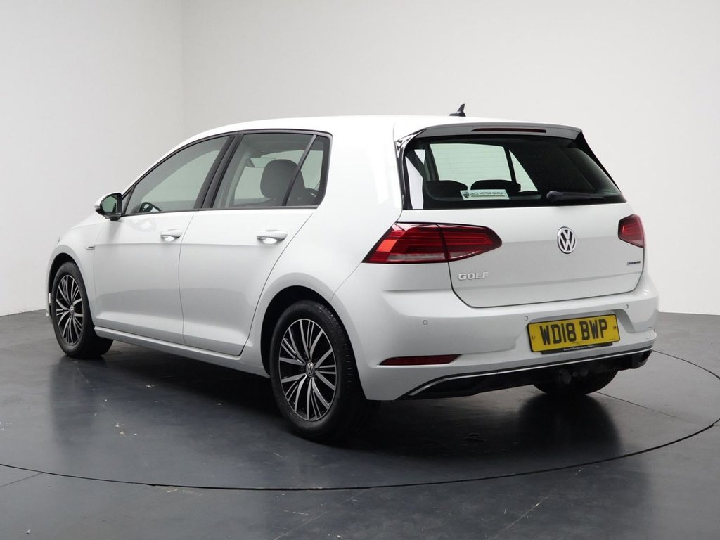 Used Volkswagen Golf 2018 for sale - 76132883: Photo 9