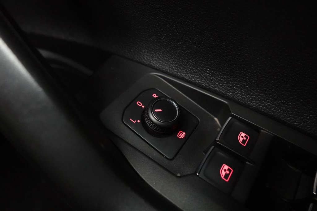 Used Volkswagen Polo 2018 for sale - 77065102: Photo 44