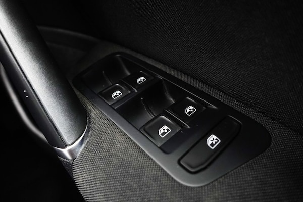 Used Volkswagen Golf 2016 for sale - 76018588: Photo 44