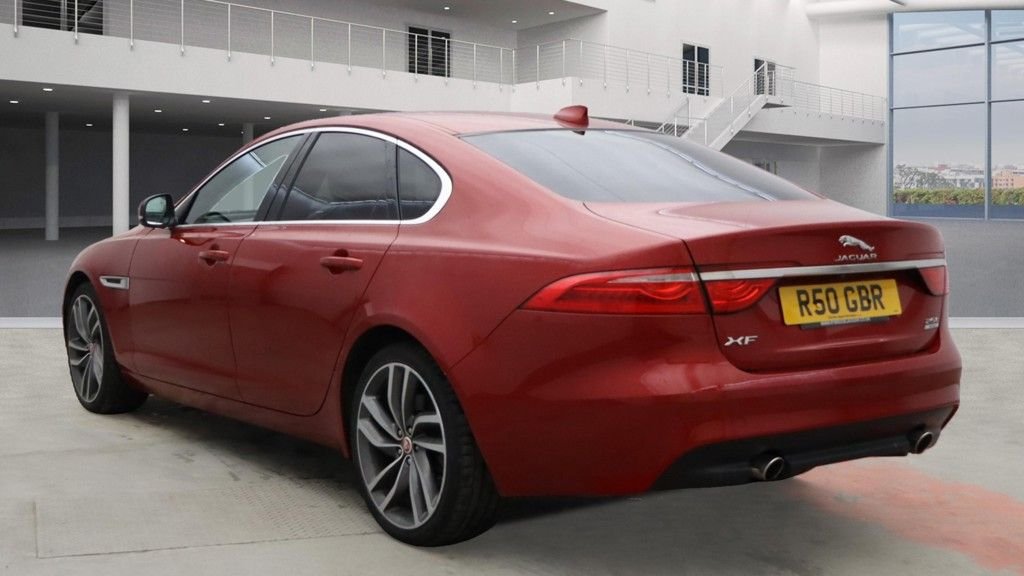 Used Jaguar XF 2017 for sale - 76740436: Photo 6