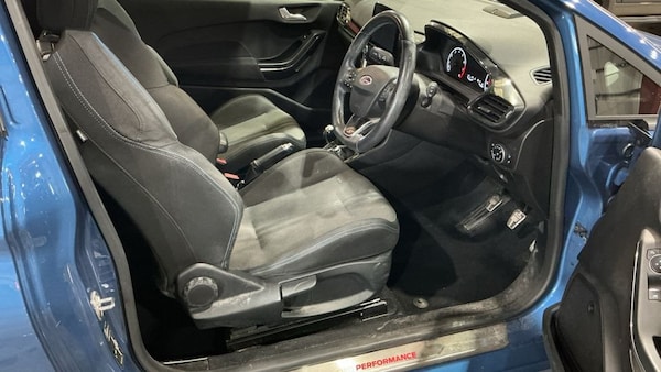 Used Ford Fiesta 2019 for sale - 76132262: Photo 2