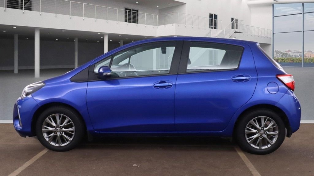 Used Toyota Yaris 2020 for sale - 76617451: Photo 11