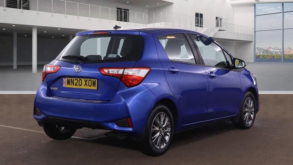 Used Toyota Yaris 2020 for sale - 76617451: Photo 8