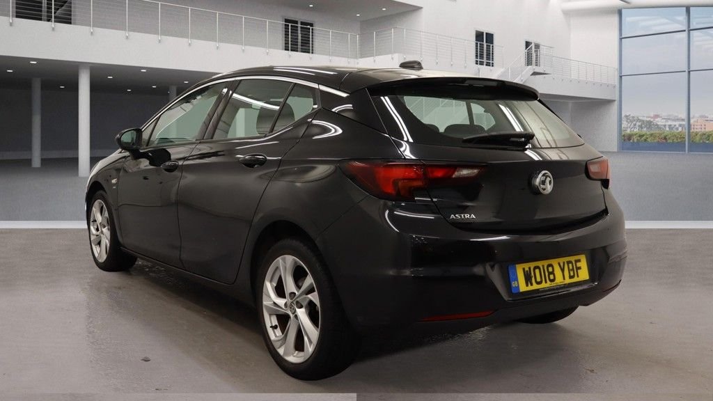 Used Vauxhall Astra 2018 for sale - 76048521: Photo 6