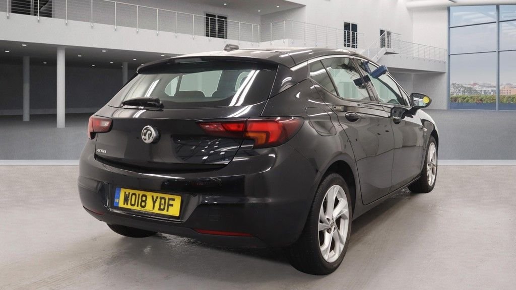 Used Vauxhall Astra 2018 for sale - 76048521: Photo 8