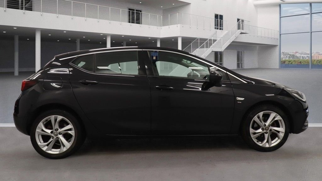 Used Vauxhall Astra 2018 for sale - 76048521: Photo 9