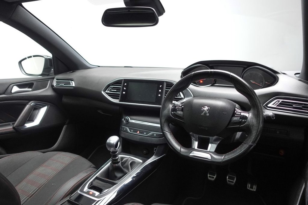 Used Peugeot 308 SW 2019 for sale - 77110947: Photo 15