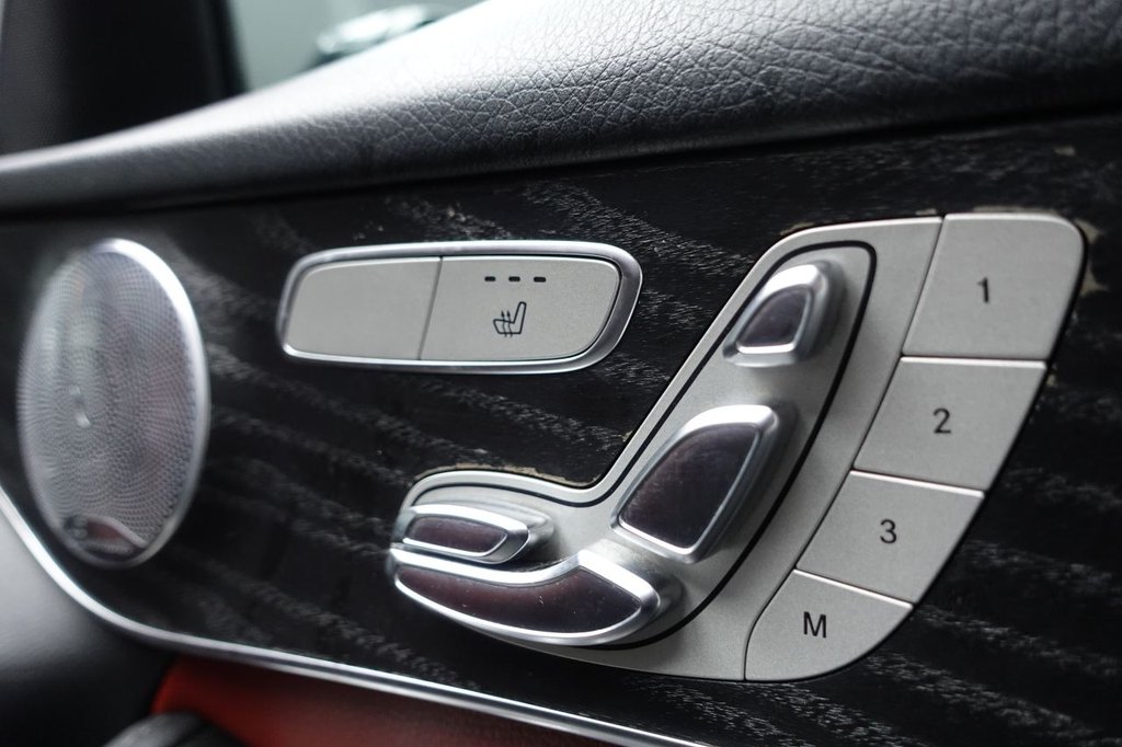 Used Mercedes-Benz GLC 2018 for sale - 77976651: Photo 19