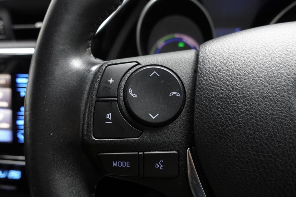 Used Toyota Auris 2017 for sale - 77227471: Photo 36