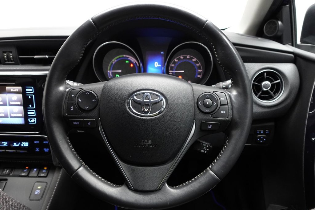 Used Toyota Auris 2017 for sale - 77227471: Photo 39