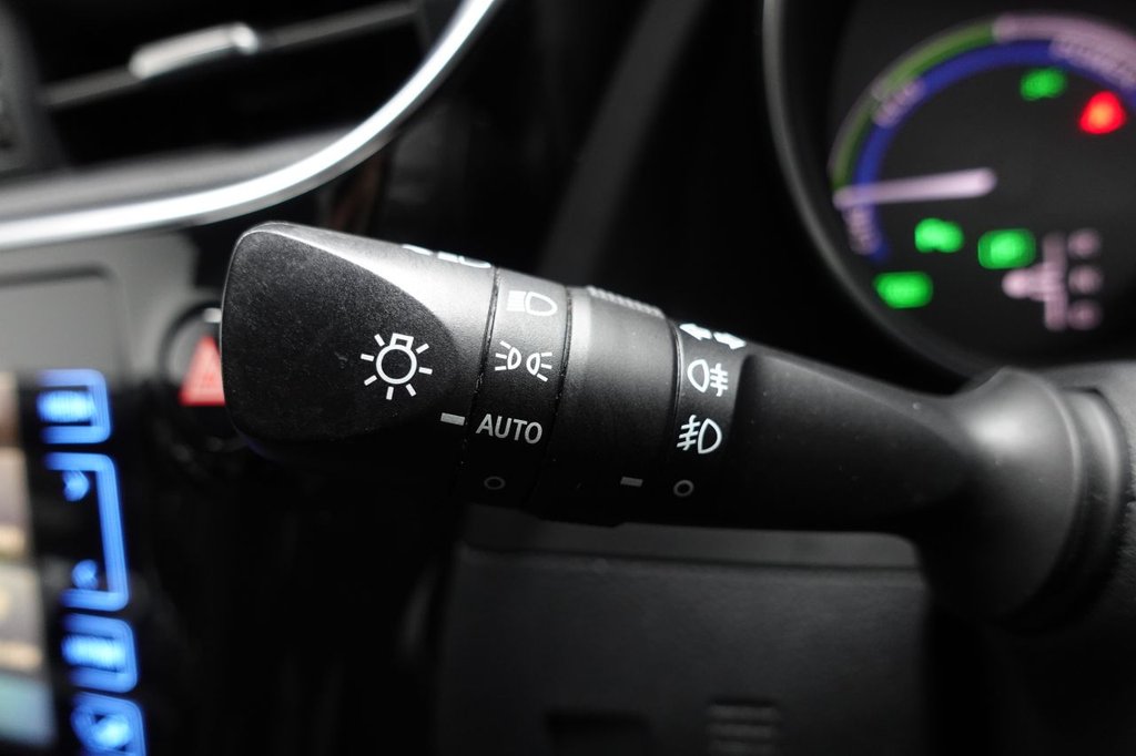 Used Toyota Auris 2017 for sale - 77227471: Photo 40