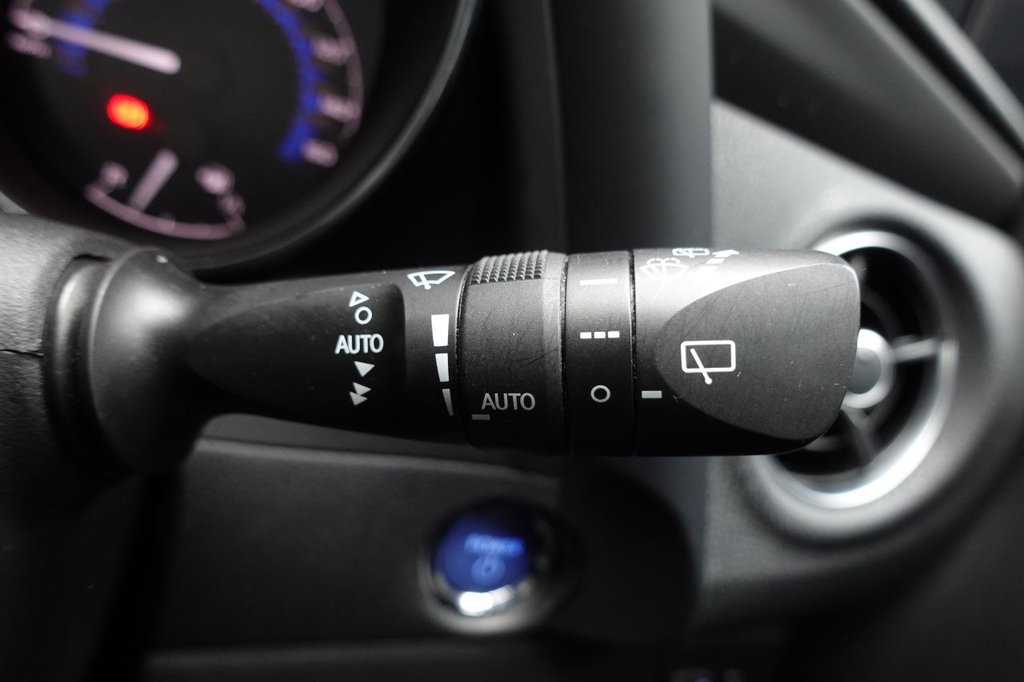 Used Toyota Auris 2017 for sale - 77227471: Photo 41