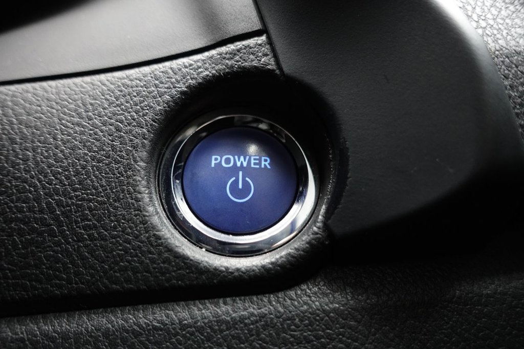 Used Toyota Auris 2017 for sale - 77227471: Photo 42