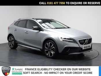 Used Volvo V40 2018 for sale - 79584298: Photo