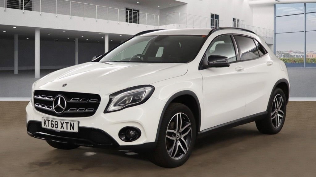 Used Mercedes-Benz GLA 2019 for sale - 77507882: Photo 2