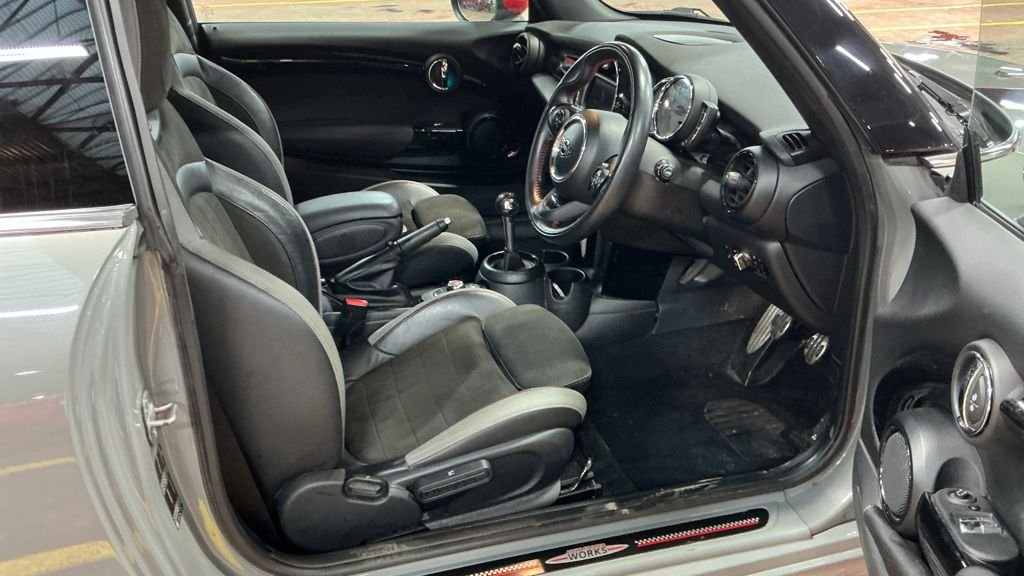 Used MINI Hatch 2020 for sale - 77080248: Photo 2