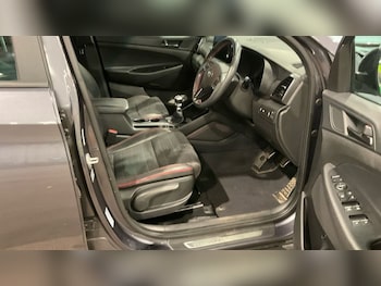 Used Hyundai TUCSON 2019 for sale - 75630573: Photo