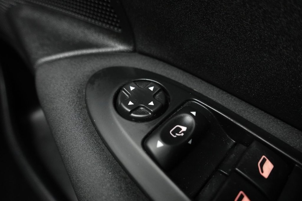 Used Citroen C4 2014 for sale - 77642401: Photo 42