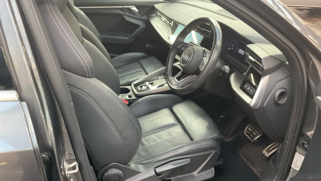 Used Audi A3 2023 for sale - 76910390: Photo 2