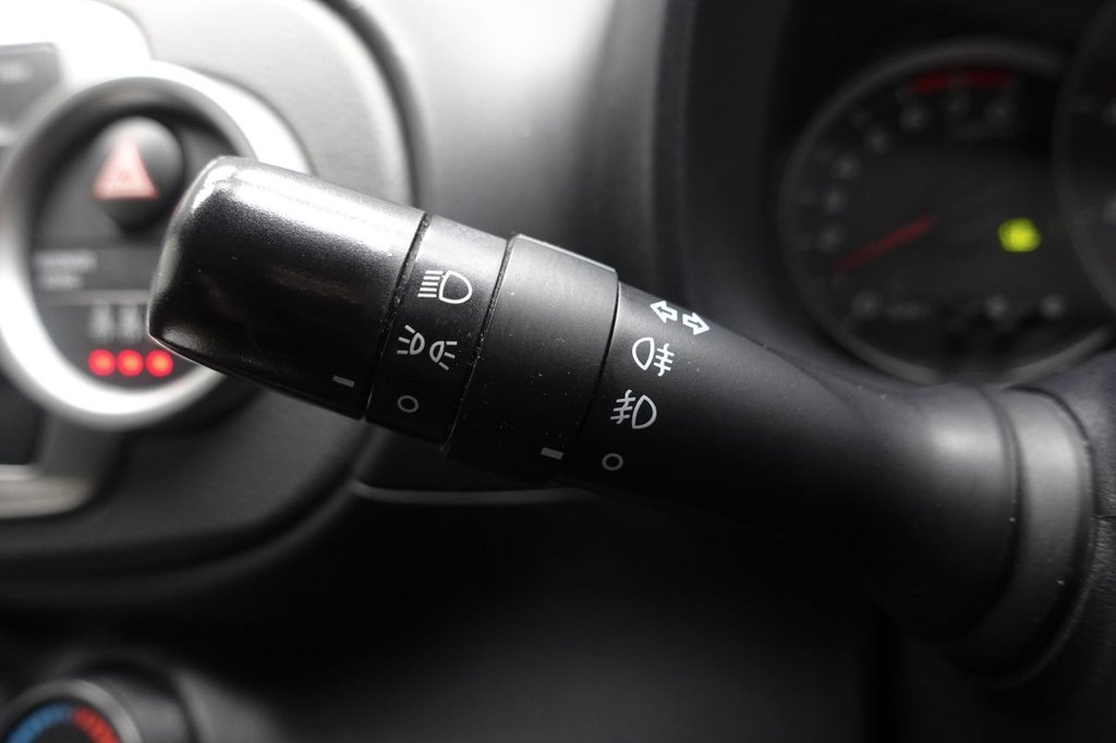 Used Toyota Yaris 2013 for sale - 77072416: Photo 27