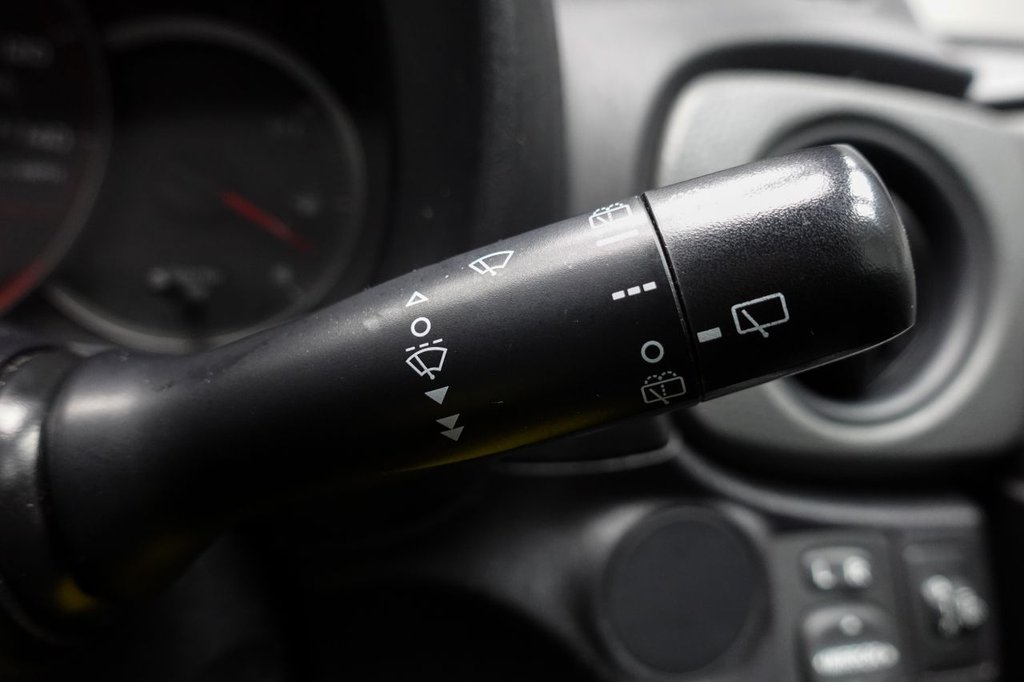 Used Toyota Yaris 2013 for sale - 77072416: Photo 29