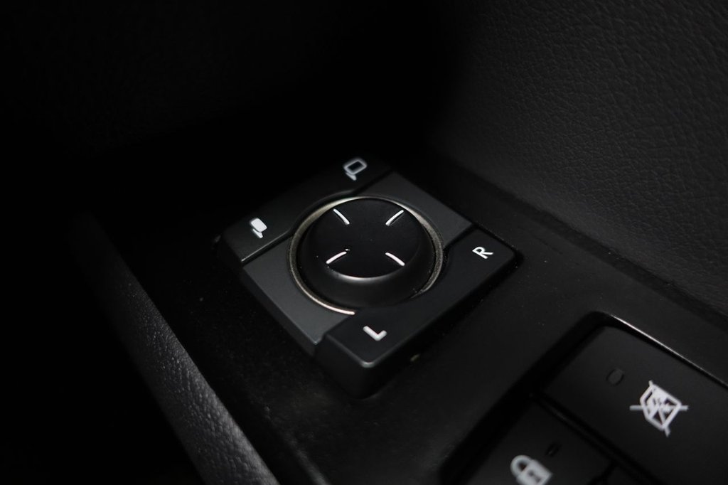 Used Lexus UX 2022 for sale - 76867881: Photo 45