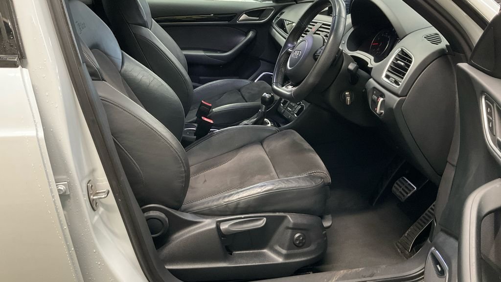 Used Audi Q3 2018 for sale - 77821005: Photo 3