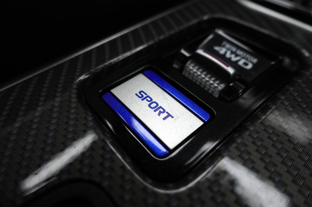 Used Mitsubishi Outlander 2021 for sale - 76632609: Photo 41