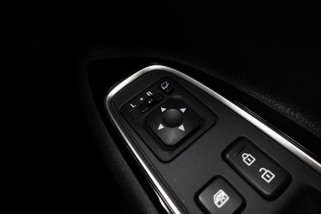 Used Mitsubishi Outlander 2021 for sale - 76632609: Photo 48