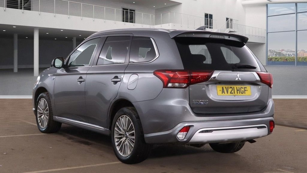 Used Mitsubishi Outlander 2021 for sale - 76632609: Photo 6
