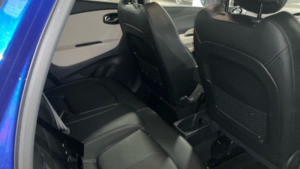 Used Renault Captur 2019 for sale - 76570536: Photo 12