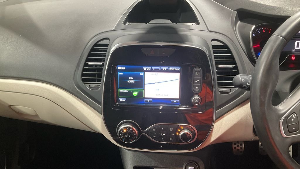 Used Renault Captur 2019 for sale - 76570536: Photo 3